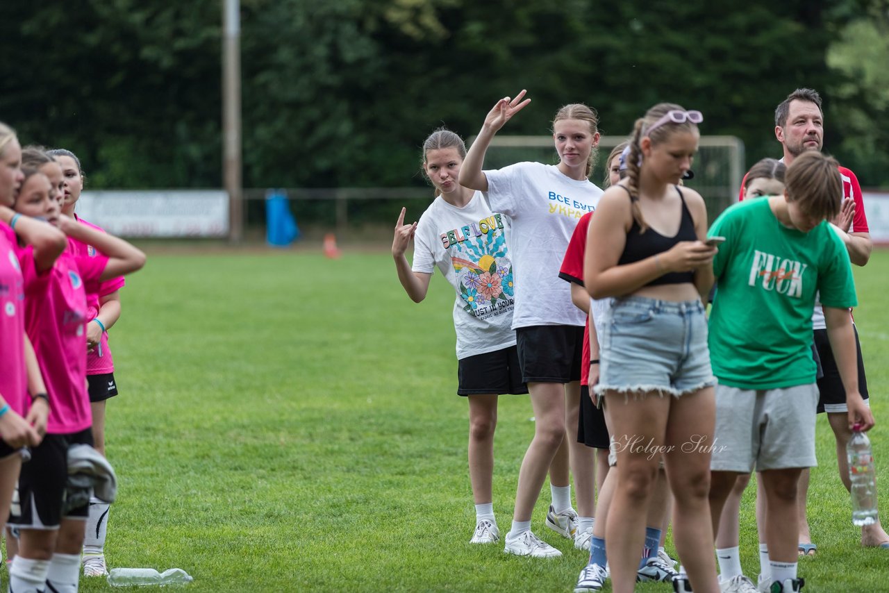 Bild 60 - Loewinnen Cup